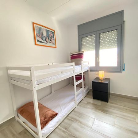 Sol Playa Piscina Apartment Empuriabrava Ngoại thất bức ảnh
