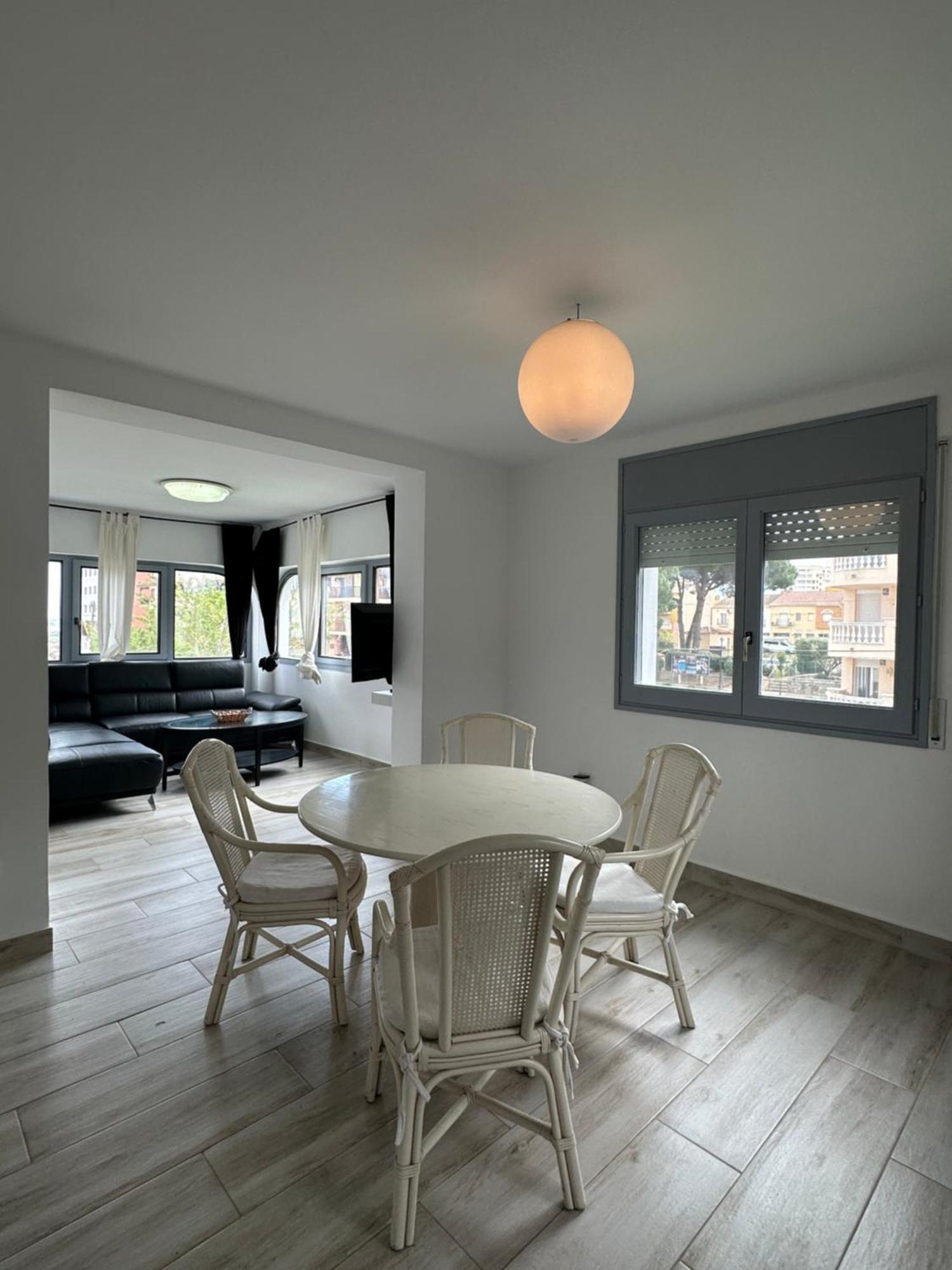 Sol Playa Piscina Apartment Empuriabrava Ngoại thất bức ảnh