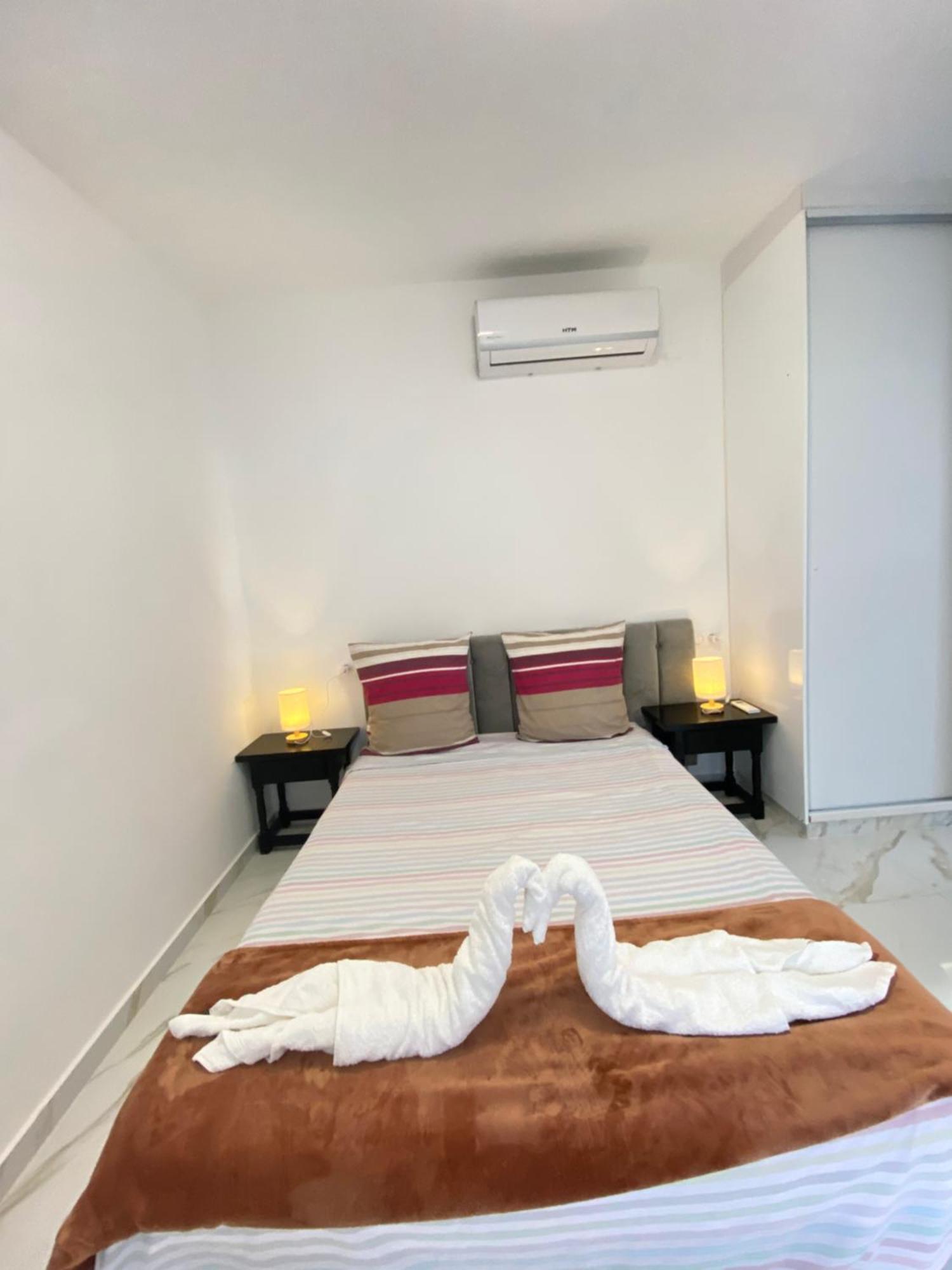 Sol Playa Piscina Apartment Empuriabrava Ngoại thất bức ảnh